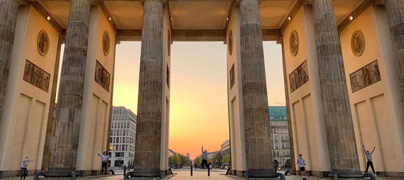 --01featured-image-HISTORIANs-in-Berlin1